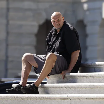 Fetterman Might Leave Democratic Party Because the Only Thing He Loves More Than Israel Is Attention 图片 2