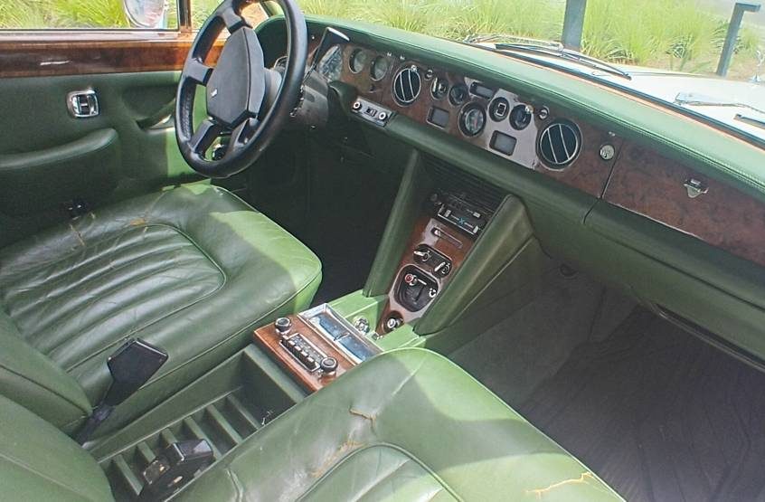 Pardon Me, Do You Have Any Grey Poupon? 1974 Rolls-Royce Silver Shadow vs 1989 Rolls-Royce Silver Spur 图片 4